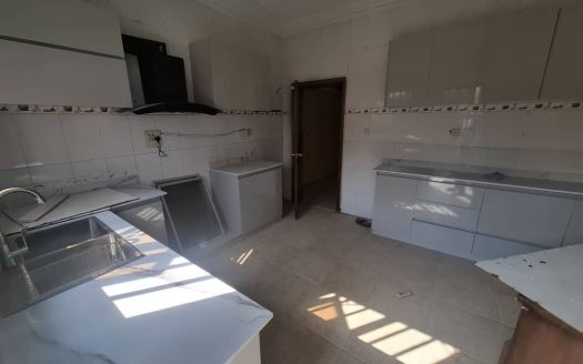 5 bedroom semi-detached duplex for rent in Lekki Phase 1